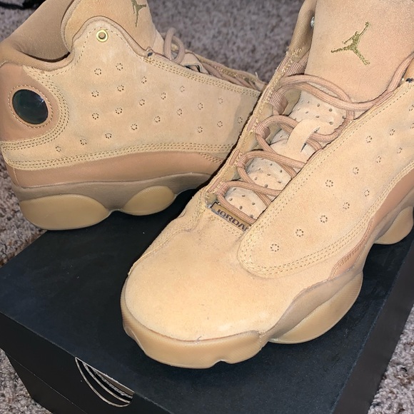 Air Jordan 13 Retro BG - Picture 3 of 3